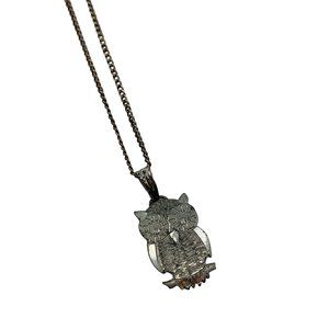 Vintage Owl Necklace Silver Wide Eyed Charm Pendant